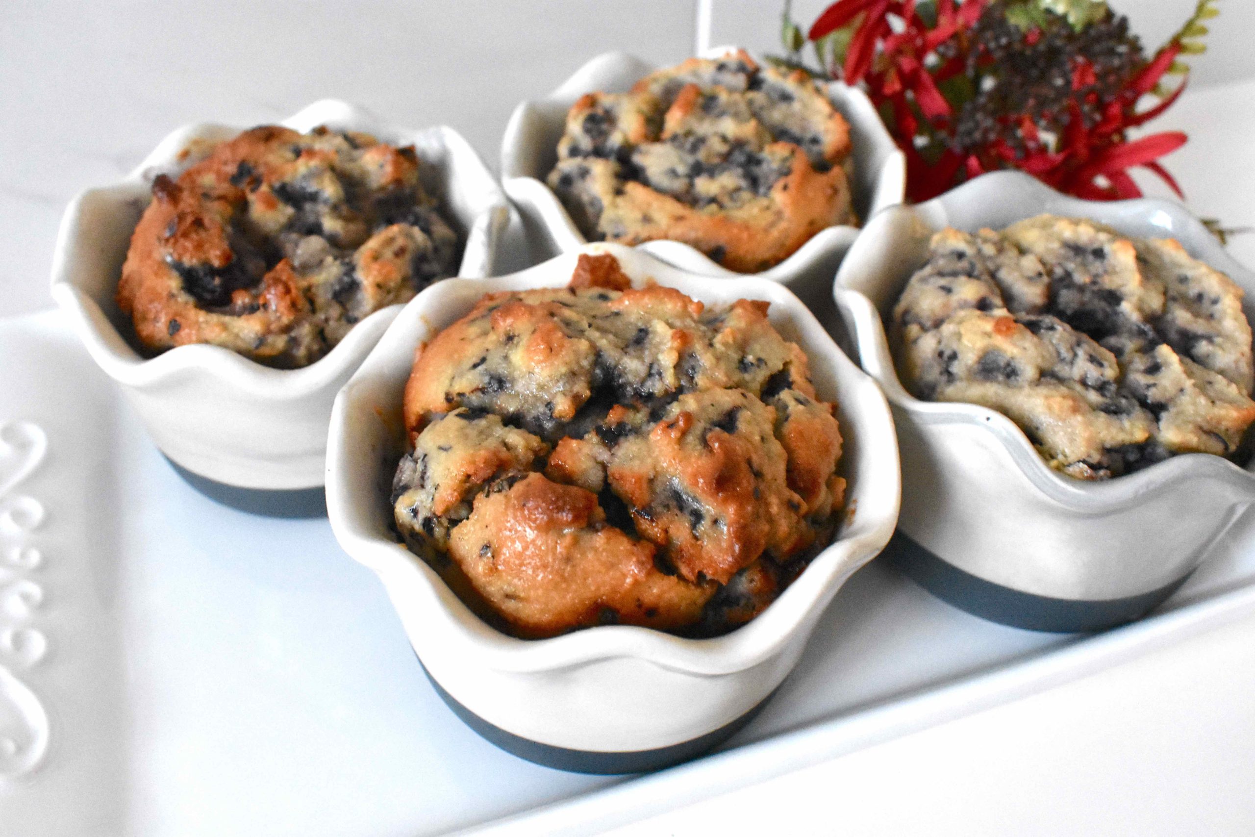 Blueberry Almond Ramekin Muffins – Desserts à la Mariane